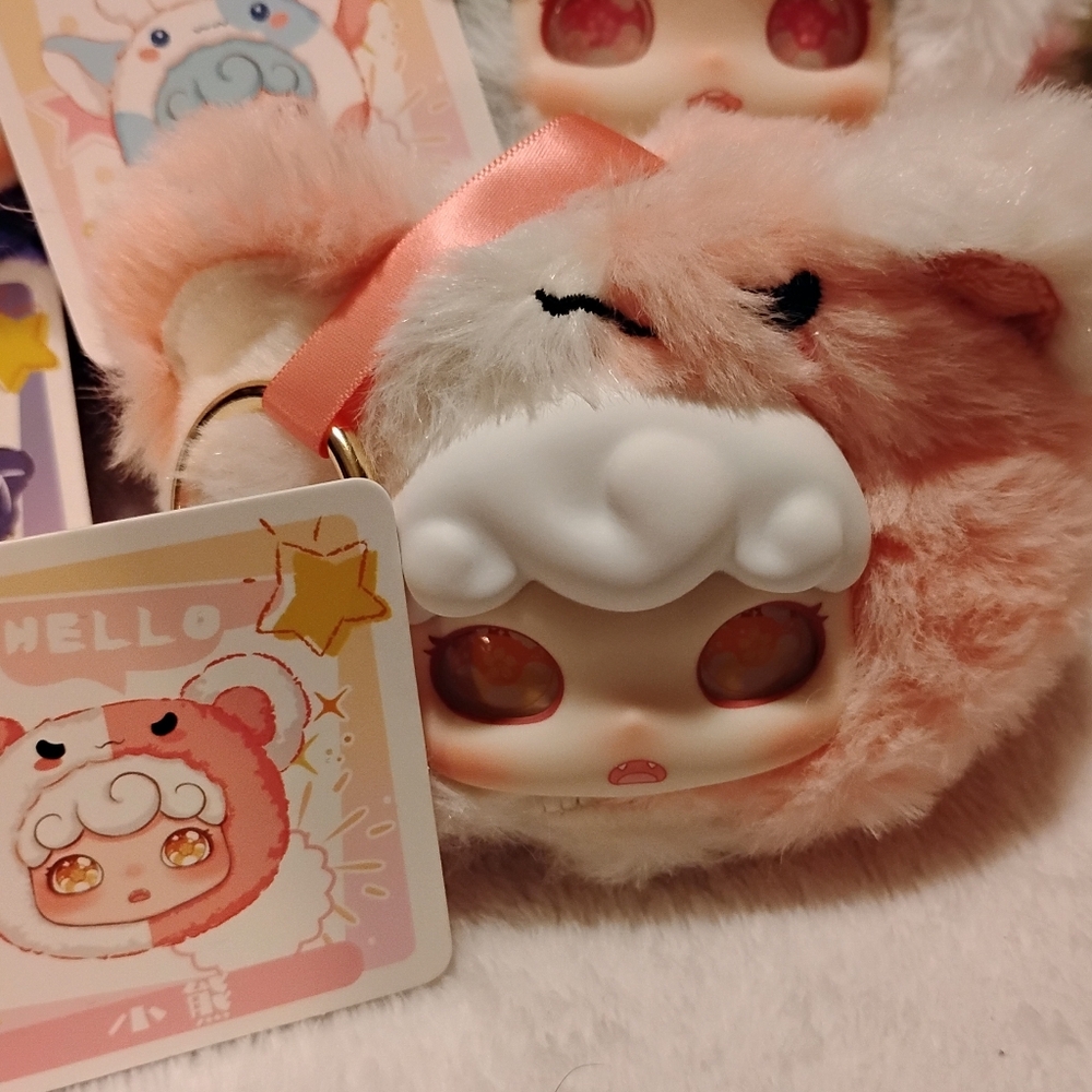 (5)Domi PinPin World Plush Keychain With A Pouch Bundle - Picture 9 of 9